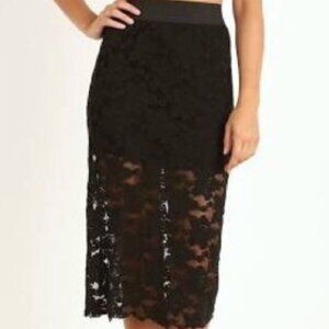 FREE PEOPLE LACE DETAIL SKIRT SIZE SMALL